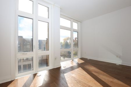 For Lease - 23 Eldora Avenue Unit# 111, Toronto, Ontario - Photo 2