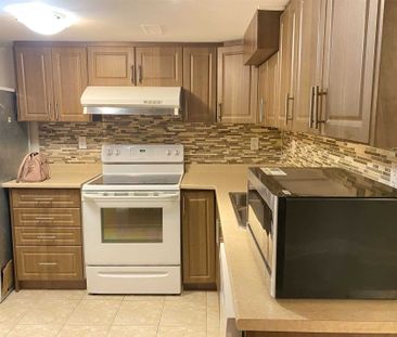 For Lease - 3317 Weatherford Road Unit# Bsmt, Mississauga, Ontario - Photo 5