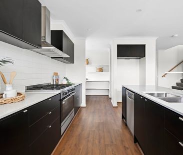 MODERN SOPHISTICATION AND SPACE - Photo 1