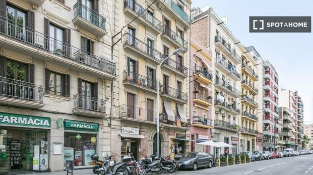 2 room luxury Apartment for rent in Barcelona, Catalonia - Photo 1