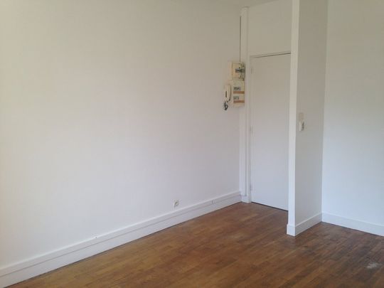 Location Appartement 2 pièces 25m² - Photo 1