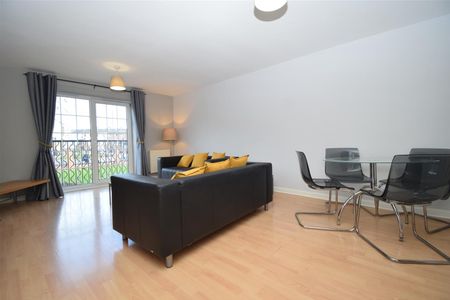 St. Christophers Walk, Wakefield - Photo 5