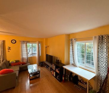 For Lease - 185 Highland Crescent Unit# 1, Kitchener, Ontario - Photo 3