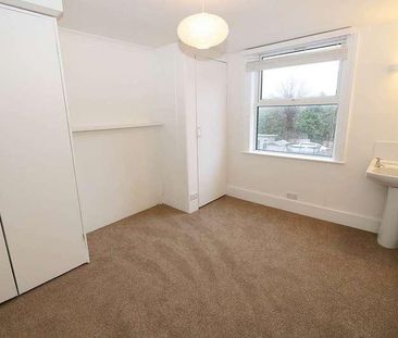 Sought-after Thames Avenue In The Heart Of Pangbourne, RG8 - Photo 3