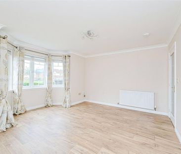 4 bedroom bungalow to rent - Photo 2