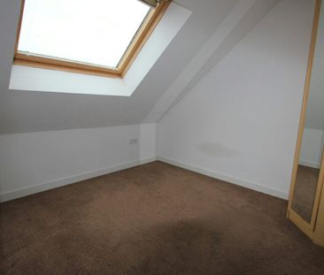 Flat to rent on - Photo 5