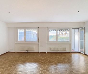 Grand et lumineux 4½ pièces proche de toutes commodités - Photo 2