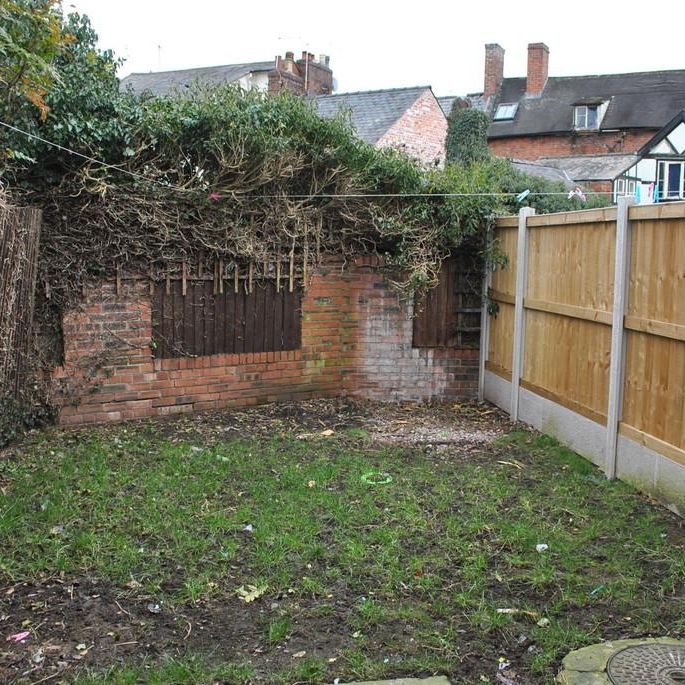 2 bedroom terraced house to rent - Photo 1