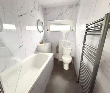 24 Spencer Street, Holywood, BT18 9DN - Photo 5