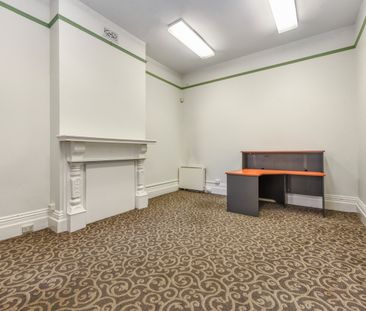 Charming Victorian Terrace in Prime Launceston Location - Photo 1