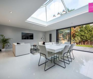 5 bedroom detached house to rent - Photo 3