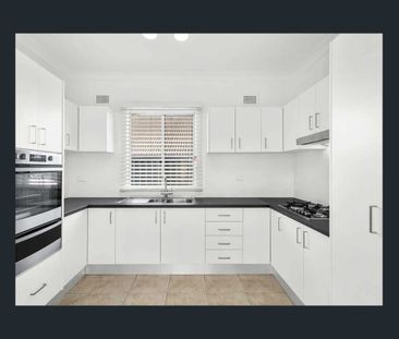 Beautiful Home ! Great Location - Photo 1