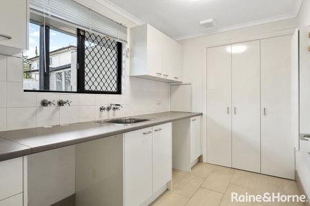 82 Bayview Terrace, Wavell Heights, QLD 4012 - Photo 2