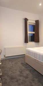 1 bedroom Flat To Let - Photo 3