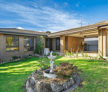 308 Bimbadeen Avenue, East Albury, NSW 2640 - Photo 1