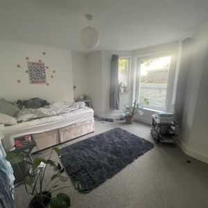 2 bedroom house share to rent - Photo 2