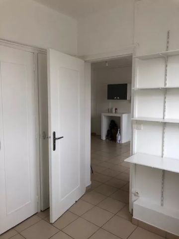 Appartement Type 2 de 26 m² situé Quartier des Terrasses - Photo 5