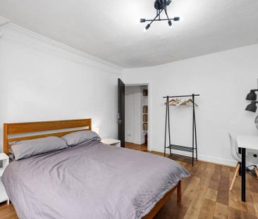 2 bedroom maisonette to rent - Photo 4