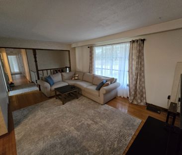 For Lease - 205 Merrett Drive Unit# Main Floor, Barrie, Ontario - Photo 3