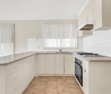 Peaceful Rear Unit Offering Comfort, Convenience and Lifestyle - Photo 3