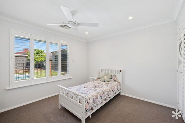 4 Lombard Street - Photo 1