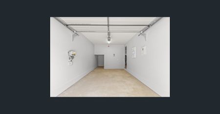 Bluebell Lane: Sophisticated Townhouse Living in the Heart of Ivanhoe - Photo 5