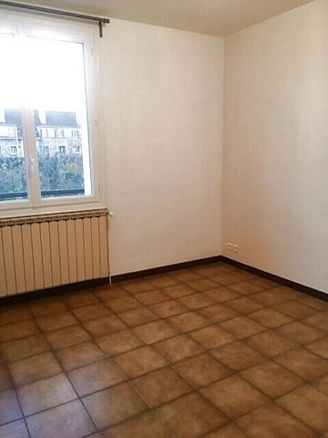 Appartement de 2 pièces à ATHIS-MONS - Photo 2