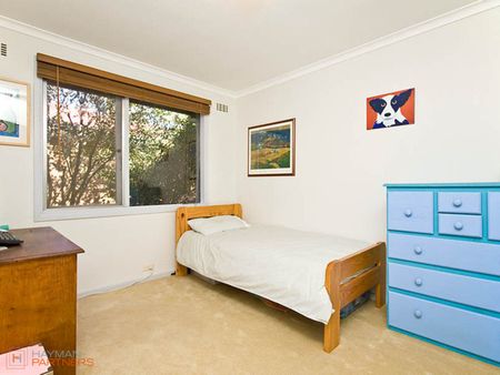 105 Theodore Street, Curtin ACT 2605 - House For Rent | Domain - Photo 5
