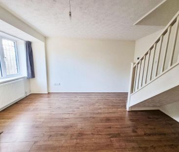 2 bedroom semi-detached house to rent - Photo 2