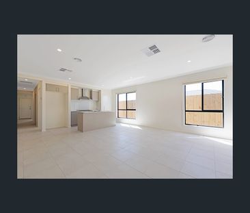 12 Foxtail Circuit, Wallan, Vic 3756 - Photo 6