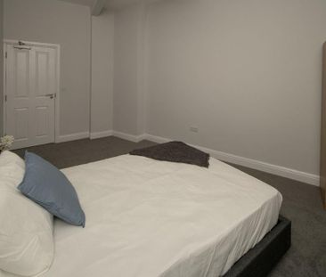 2 bedroom flat to rent - Photo 6