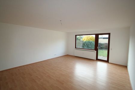 Eigenheimfeeling mit offener Küche und pflegeleichtem Garten! - Photo 3