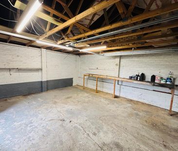 4 bedroom detached house to rent - Photo 2