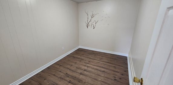 For Lease - 5 Main Street Unit# 2, Uxbridge, Ontario - Photo 2