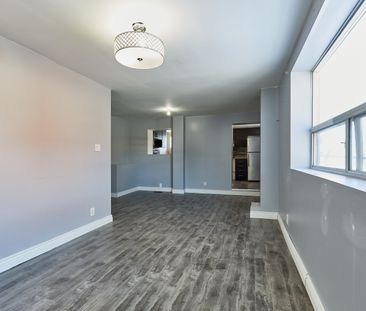 For Lease - 224 Old Weston Road, Toronto, Ontario - Photo 2