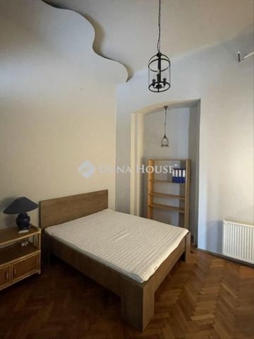Kiadó jó állapotú lakás - Budapest V. kerület - Fotó 4