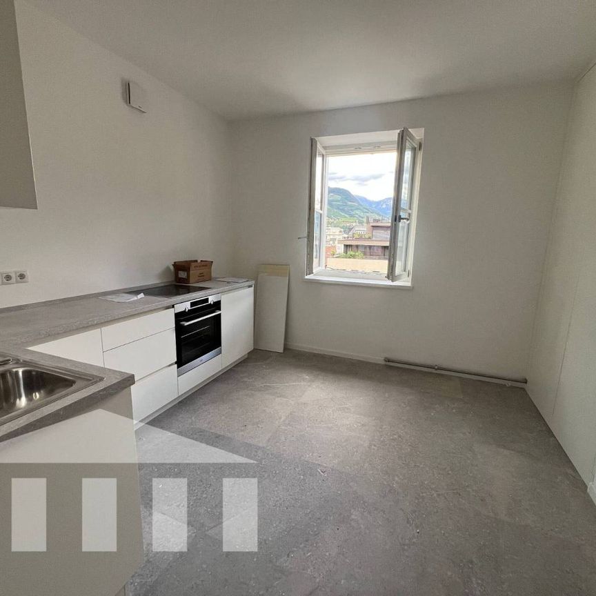 Trilocale via Cassa di Risparmio, 7, 39100 Bolzano Italia, Centro, Bolzano - Photo 1