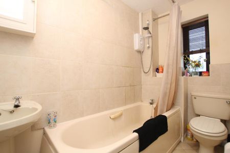 1 bedroom terraced house to rent - Photo 3