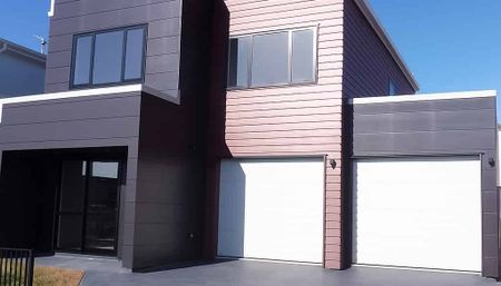 Four Bedroom Home - Photo 4