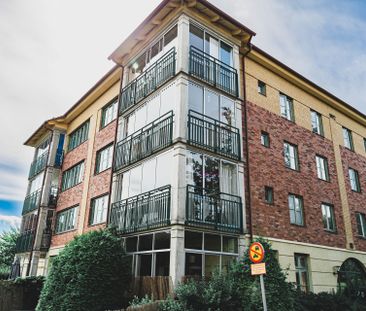 Vallnäsvägen, Örebro - Photo 2
