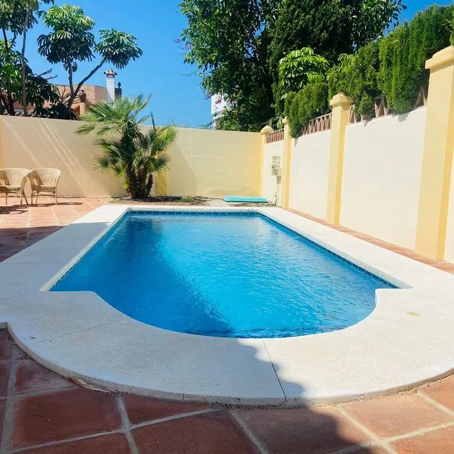 Alquiler de casa o chalet independiente en Calle Frankfurt s/n - Photo 1