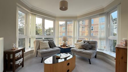 2 Bedroom Apartment - Photo 5