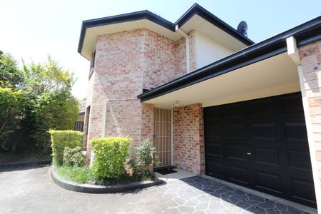 Home For Rent - Photo 4