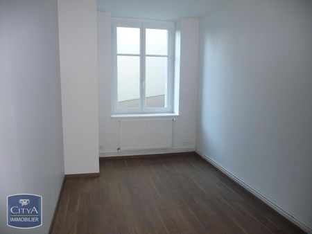 Location Appartement 4 pièces 87m² ST ETIENNE 42100 - Photo 2
