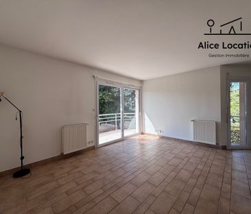 Location Appartement 2 pièces 50m² THONON LES BAINS 74200 - Photo 6