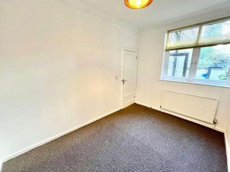 Mount Liell Court East, The Leas, Westcliff-on-sea, Essex, SS0 - Photo 5