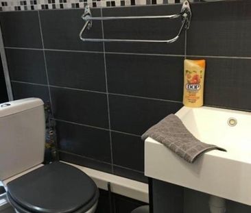 Location Appartement 1 pièce Meublé 9m² CANNES 06400 - Photo 4