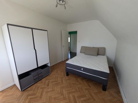 Location Maison 5 pièces 117m² LANNION 22300 - Photo 4