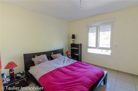 Location Appartement 3 pièces 76m² ST MARCELLIN 38160 - Photo 3