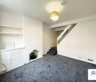 2 Bedroom Terraced - Photo 5